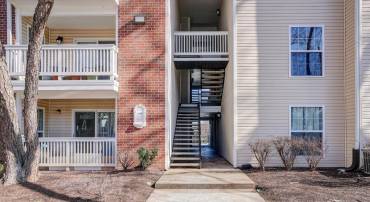 1539 LINCOLN WAY #202B, MCLEAN, Virginia 22102, 2 Bedrooms Bedrooms, ,2 BathroomsBathrooms,Residential,For sale,1539 LINCOLN WAY #202B,VAFX2219308 MLS # VAFX2219308