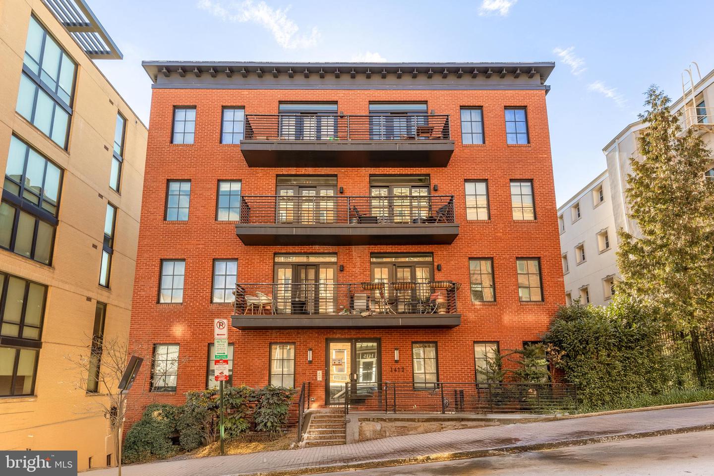 1412 CHAPIN ST NW #105, WASHINGTON, District Of Columbia 20009, 1 Bedroom Bedrooms, ,1 BathroomBathrooms,Residential,For sale,1412 CHAPIN ST NW #105,DCDC2176224 MLS # DCDC2176224