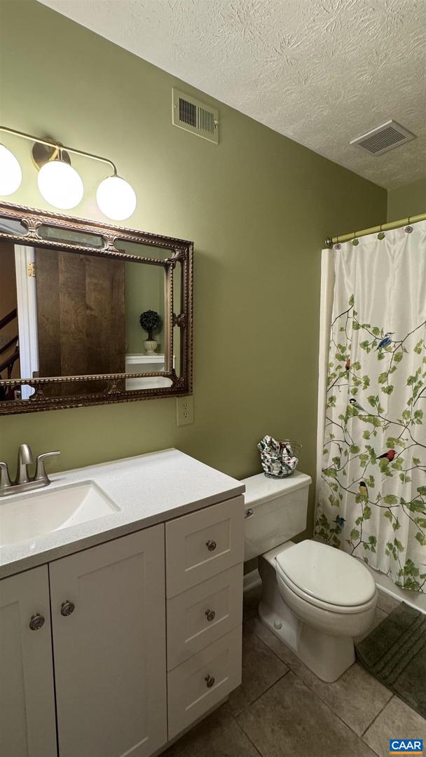 763 LAURELWOOD CONDOS #763, WINTERGREEN RESORT, Virginia 22967, 2 Bedrooms Bedrooms, ,2 BathroomsBathrooms,Residential,For sale,763 LAURELWOOD CONDOS #763,660397 MLS # 660397