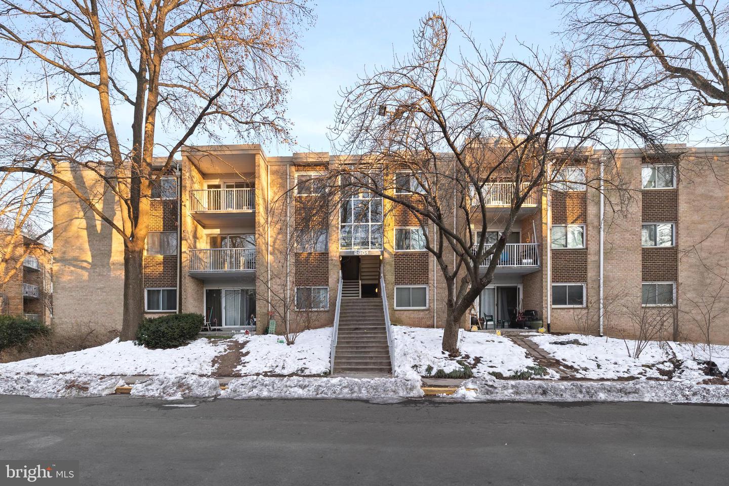 2901 CHARING CROSS RD #12/9, FALLS CHURCH, Virginia 22042, 2 Bedrooms Bedrooms, ,1 BathroomBathrooms,Residential,For sale,2901 CHARING CROSS RD #12/9,VAFX2219576 MLS # VAFX2219576