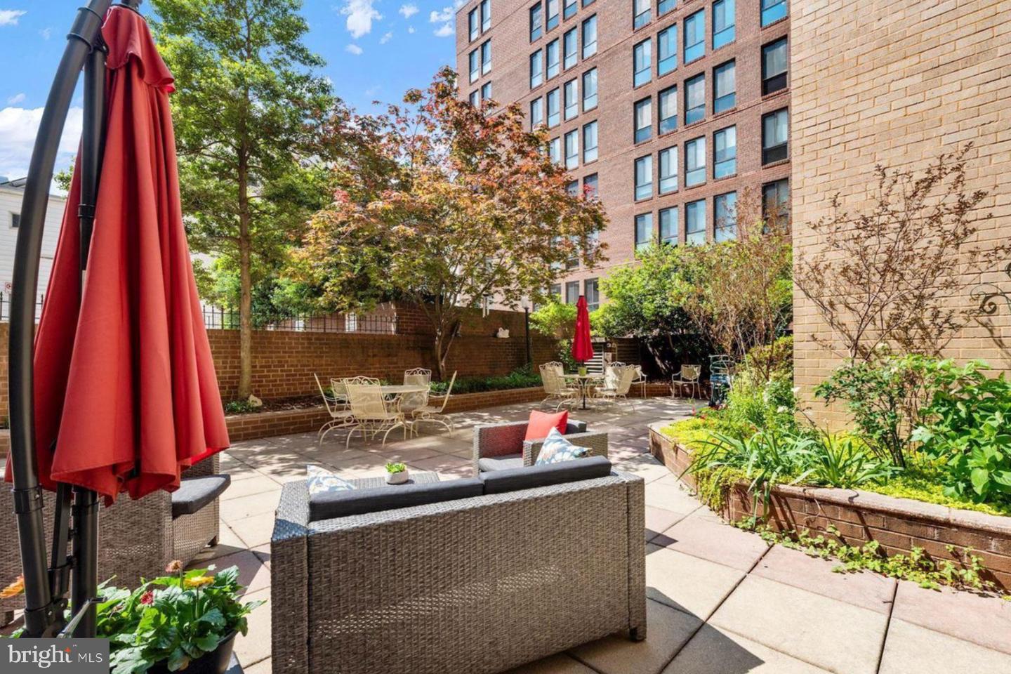 1260 21ST ST NW #208, WASHINGTON, District Of Columbia 20036, 1 Bedroom Bedrooms, ,1 BathroomBathrooms,Residential,For sale,1260 21ST ST NW #208,DCDC2175382 MLS # DCDC2175382