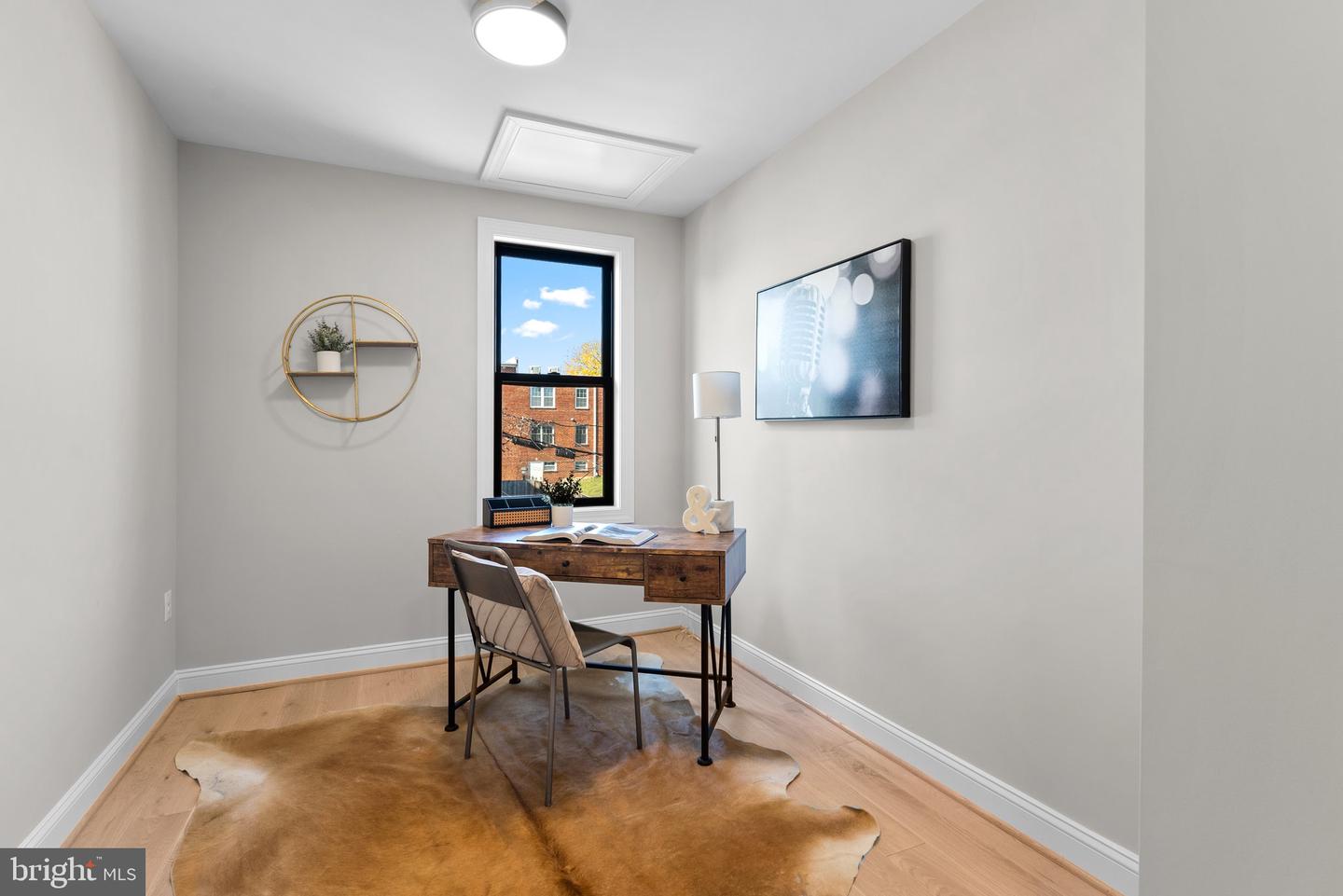 206 17TH ST NE, WASHINGTON, District Of Columbia 20002, 4 Bedrooms Bedrooms, ,3 BathroomsBathrooms,Residential,For sale,206 17TH ST NE,DCDC2176482 MLS # DCDC2176482