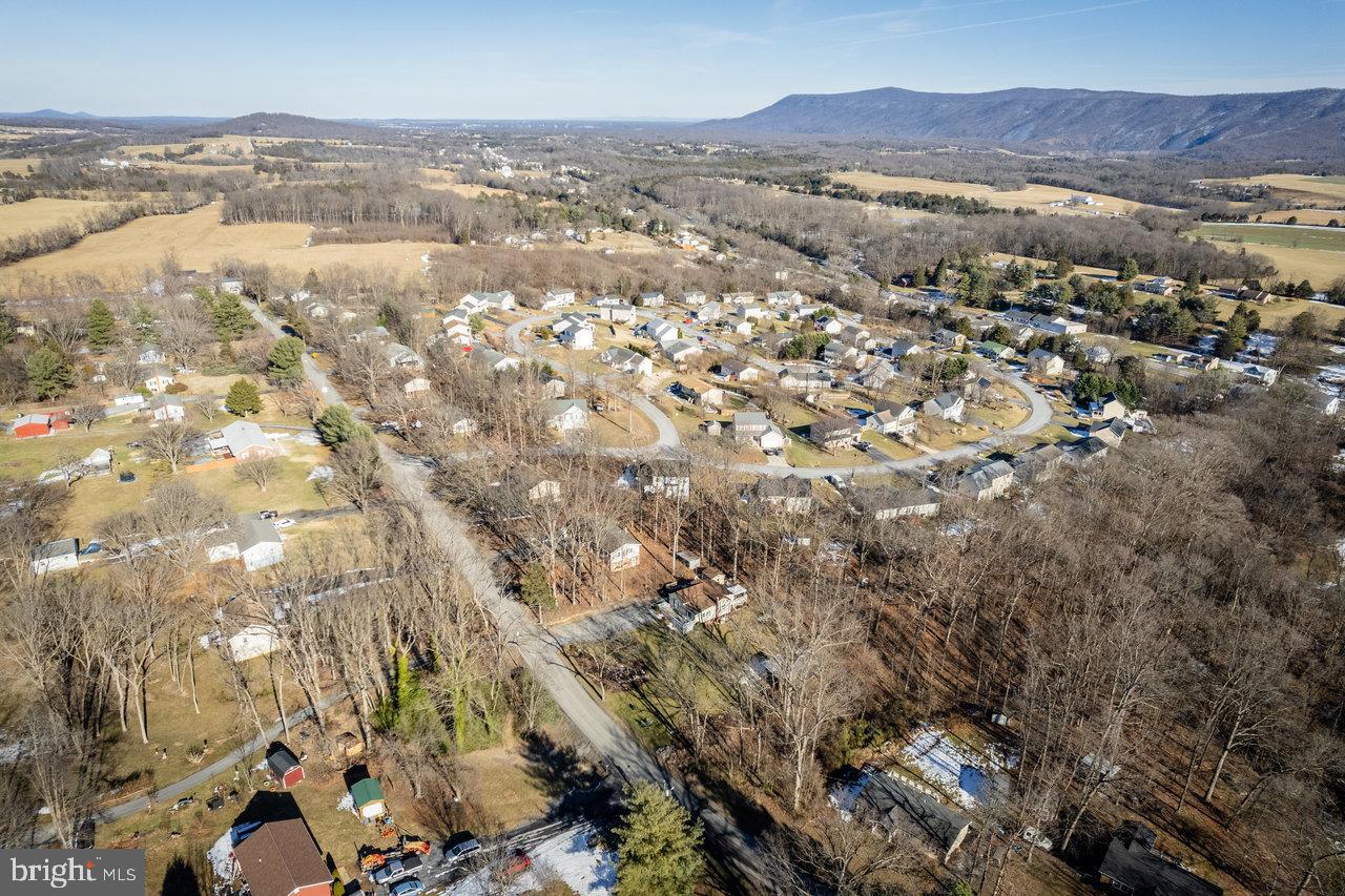 340 MAURERTOWN MILL RD, MAURERTOWN, Virginia 22644, 3 Bedrooms Bedrooms, ,1 BathroomBathrooms,Residential,For sale,340 MAURERTOWN MILL RD,VASH2010548 MLS # VASH2010548