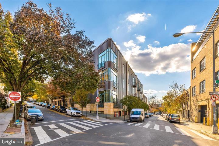 1700 KALORAMA RD NW #310, WASHINGTON, District Of Columbia 20009, 3 Bedrooms Bedrooms, ,2 BathroomsBathrooms,Residential,For sale,1700 KALORAMA RD NW #310,DCDC2176920 MLS # DCDC2176920