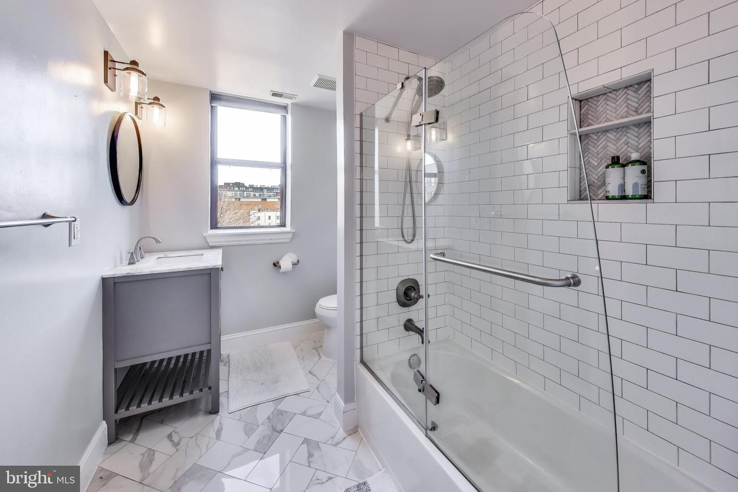 1419 CLIFTON ST NW #302, WASHINGTON, District Of Columbia 20009, 2 Bedrooms Bedrooms, ,2 BathroomsBathrooms,Residential,For sale,1419 CLIFTON ST NW #302,DCDC2170754 MLS # DCDC2170754