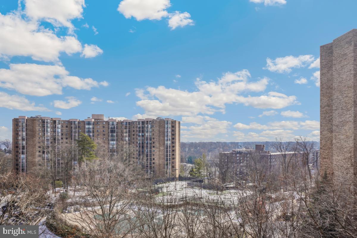 5901 MOUNT EAGLE DR #716, ALEXANDRIA, Virginia 22303, 2 Bedrooms Bedrooms, 8 Rooms Rooms,2 BathroomsBathrooms,Residential,For sale,5901 MOUNT EAGLE DR #716,VAFX2218178 MLS # VAFX2218178