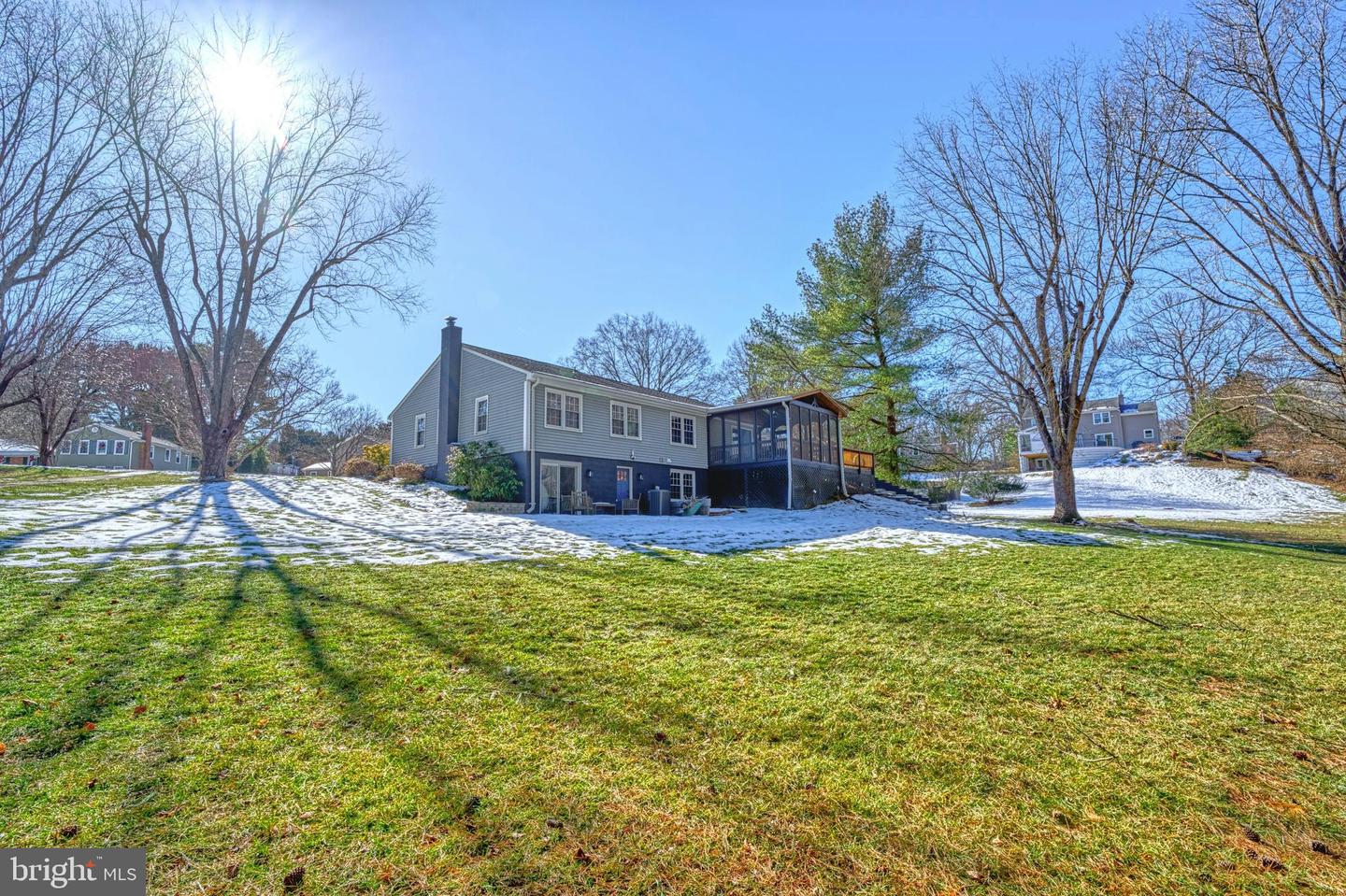 2012 GUNNELL FARMS DR, VIENNA, Virginia 22181, 4 Bedrooms Bedrooms, ,3 BathroomsBathrooms,Residential,For sale,2012 GUNNELL FARMS DR,VAFX2218950 MLS # VAFX2218950