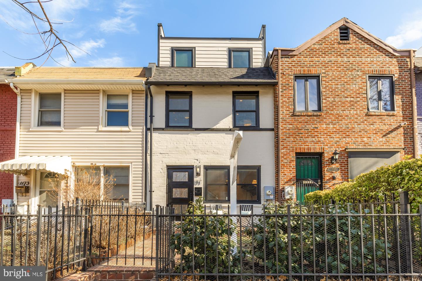 1171 3RD ST NE, WASHINGTON, District Of Columbia 20002, 3 Bedrooms Bedrooms, ,3 BathroomsBathrooms,Residential,For sale,1171 3RD ST NE,DCDC2176072 MLS # DCDC2176072