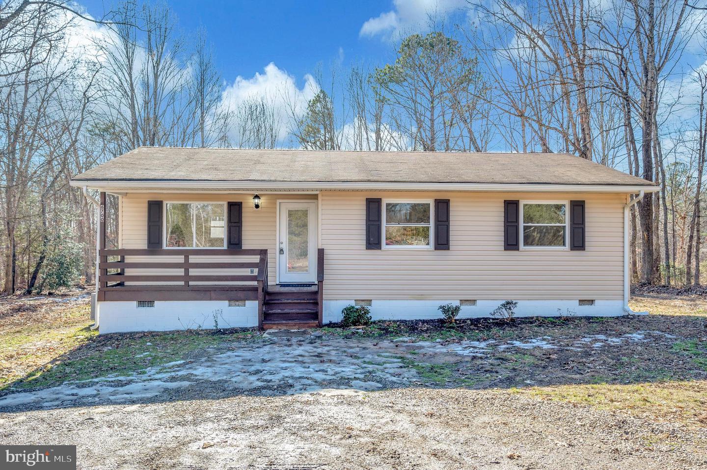 6700 HICKORY RIDGE RD, SPOTSYLVANIA, Virginia 22551, 3 Bedrooms Bedrooms, ,1 BathroomBathrooms,Residential,For sale,6700 HICKORY RIDGE RD,VASP2030372 MLS # VASP2030372