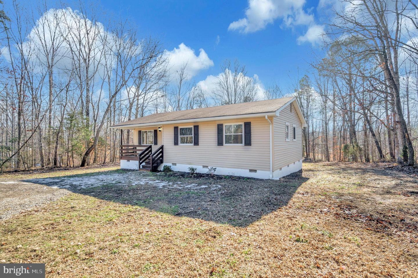 6700 HICKORY RIDGE RD, SPOTSYLVANIA, Virginia 22551, 3 Bedrooms Bedrooms, ,1 BathroomBathrooms,Residential,For sale,6700 HICKORY RIDGE RD,VASP2030372 MLS # VASP2030372