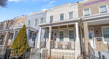 1654 GALES ST NE, WASHINGTON, District Of Columbia 20002, 2 Bedrooms Bedrooms, ,3 BathroomsBathrooms,Residential,For sale,1654 GALES ST NE,DCDC2176958 MLS # DCDC2176958