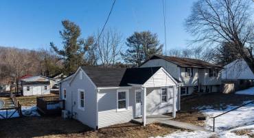 1425 B ST, WAYNESBORO, Virginia 22980, 2 Bedrooms Bedrooms, ,1 BathroomBathrooms,Residential,For sale,1425 B ST,660435 MLS # 660435