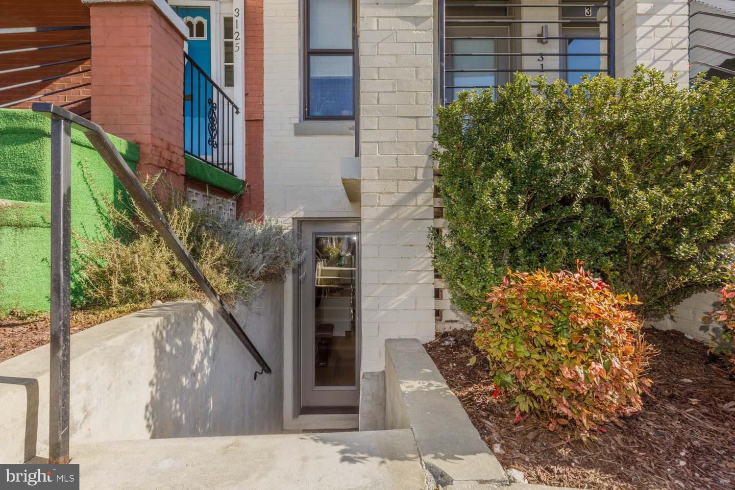 3123 WARDER ST NW #1, WASHINGTON, District Of Columbia 20010, 2 Bedrooms Bedrooms, ,2 BathroomsBathrooms,Residential,For sale,3123 WARDER ST NW #1,DCDC2176976 MLS # DCDC2176976