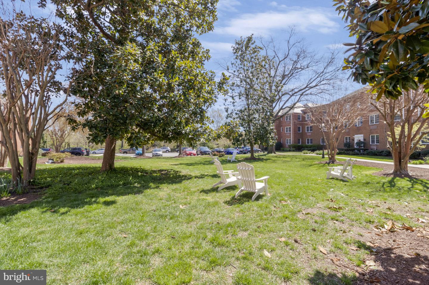 1632 W ABINGDON DR #302, ALEXANDRIA, Virginia 22314, 1 Bedroom Bedrooms, ,1 BathroomBathrooms,Residential,For sale,1632 W ABINGDON DR #302,VAAX2041434 MLS # VAAX2041434