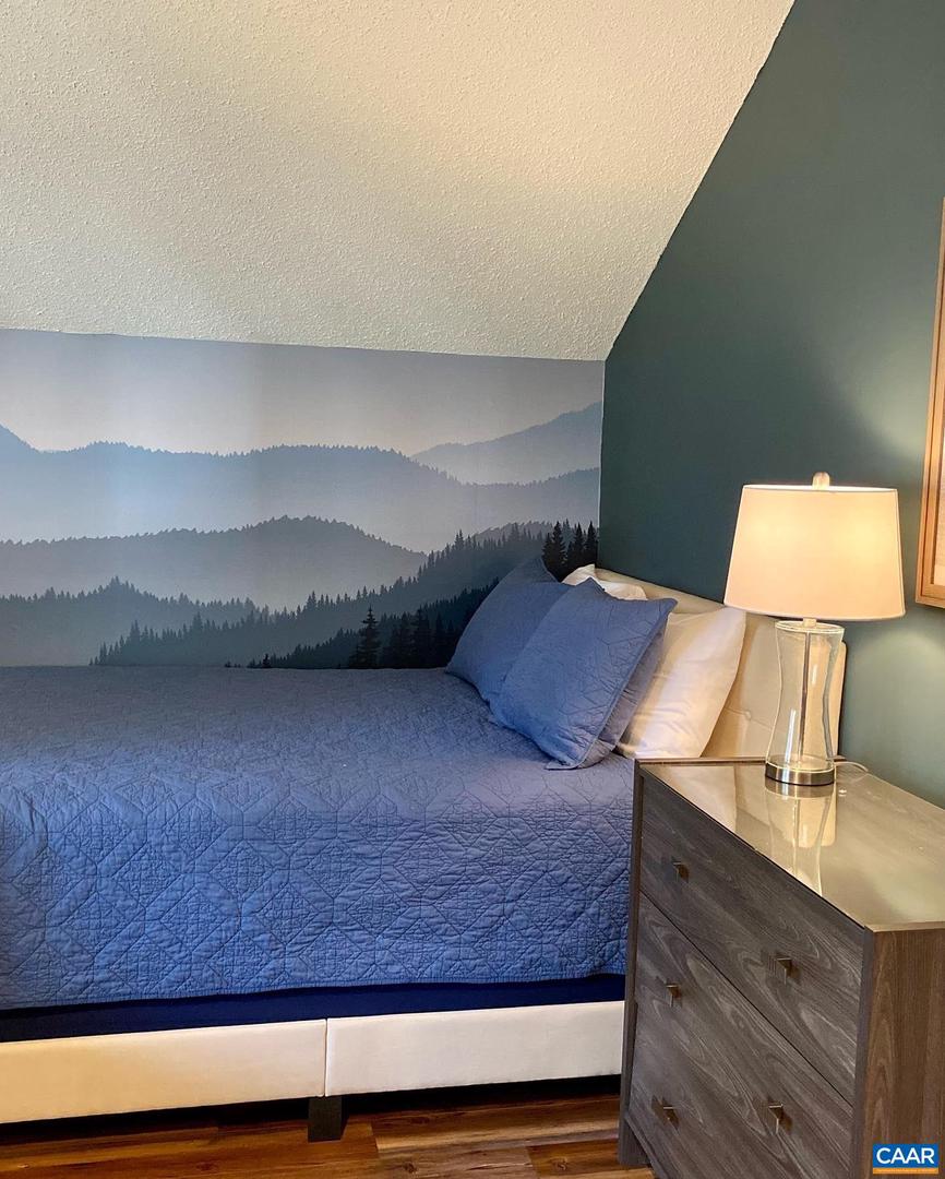 2027 STONE RIDGE CONDOS #2027, WINTERGREEN RESORT, Virginia 22967, 2 Bedrooms Bedrooms, ,2 BathroomsBathrooms,Residential,For sale,2027 STONE RIDGE CONDOS #2027,660456 MLS # 660456