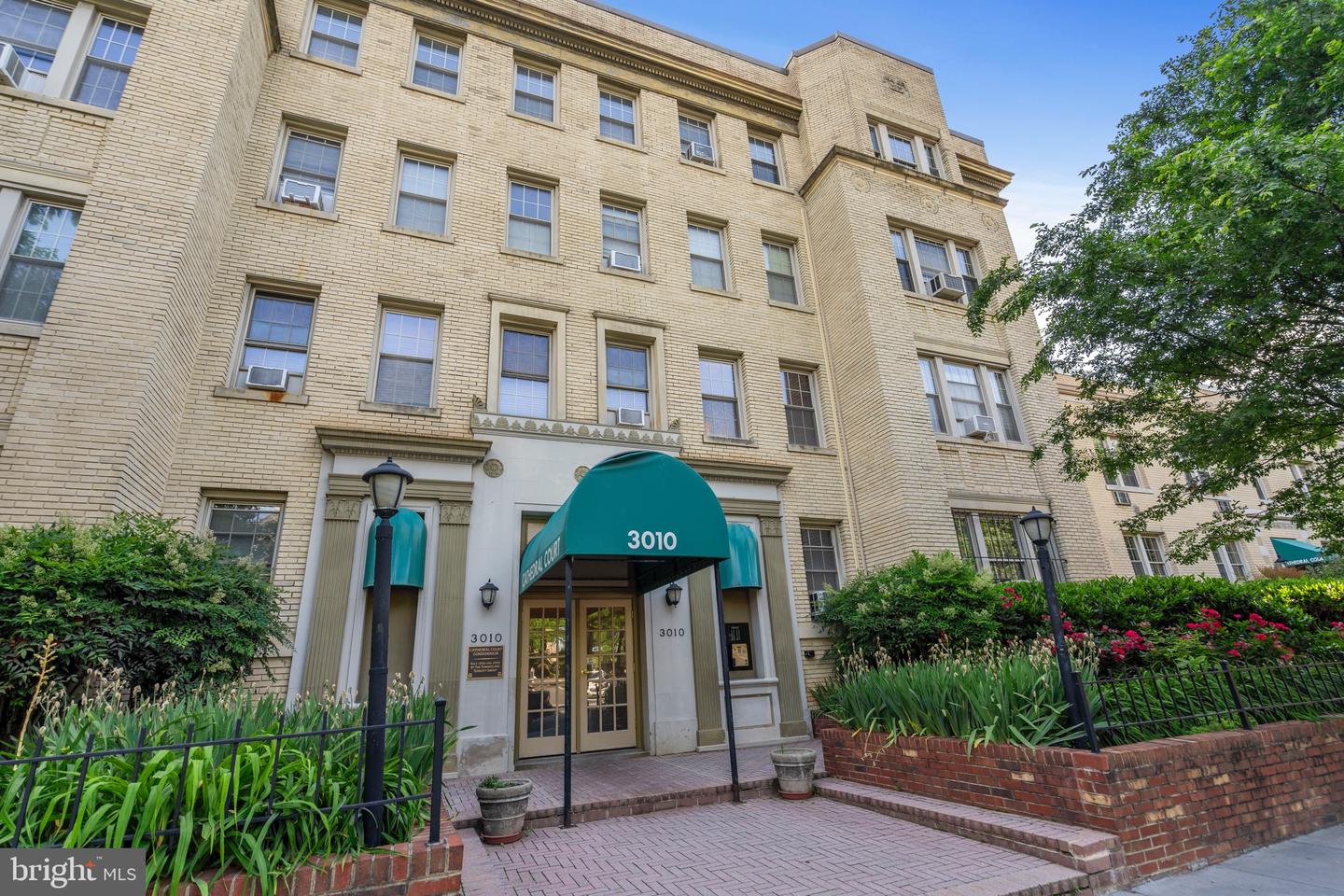 3010 WISCONSIN AVE NW #206, WASHINGTON, District Of Columbia 20016, 1 Bedroom Bedrooms, ,1 BathroomBathrooms,Residential,For sale,3010 WISCONSIN AVE NW #206,DCDC2177078 MLS # DCDC2177078