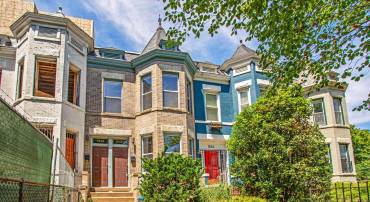 1642 NEW JERSEY AVE NW, WASHINGTON, District Of Columbia 20001, 4 Bedrooms Bedrooms, ,3 BathroomsBathrooms,Residential,For sale,1642 NEW JERSEY AVE NW,DCDC2147586 MLS # DCDC2147586