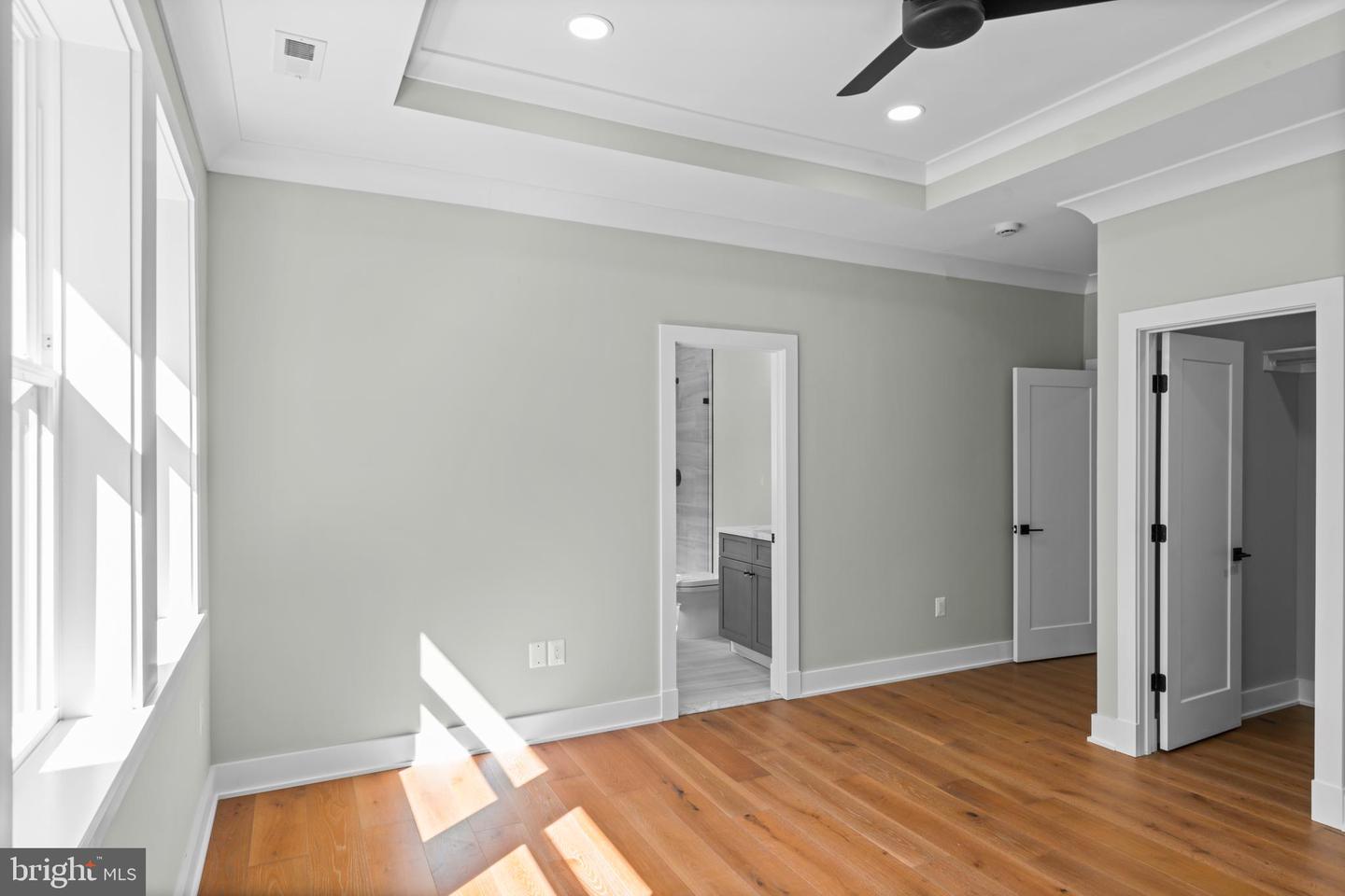 11550 HENDERSON RD, CLIFTON, Virginia 20124, 6 Bedrooms Bedrooms, ,6 BathroomsBathrooms,Residential,For sale,11550 HENDERSON RD,VAFX2203858 MLS # VAFX2203858