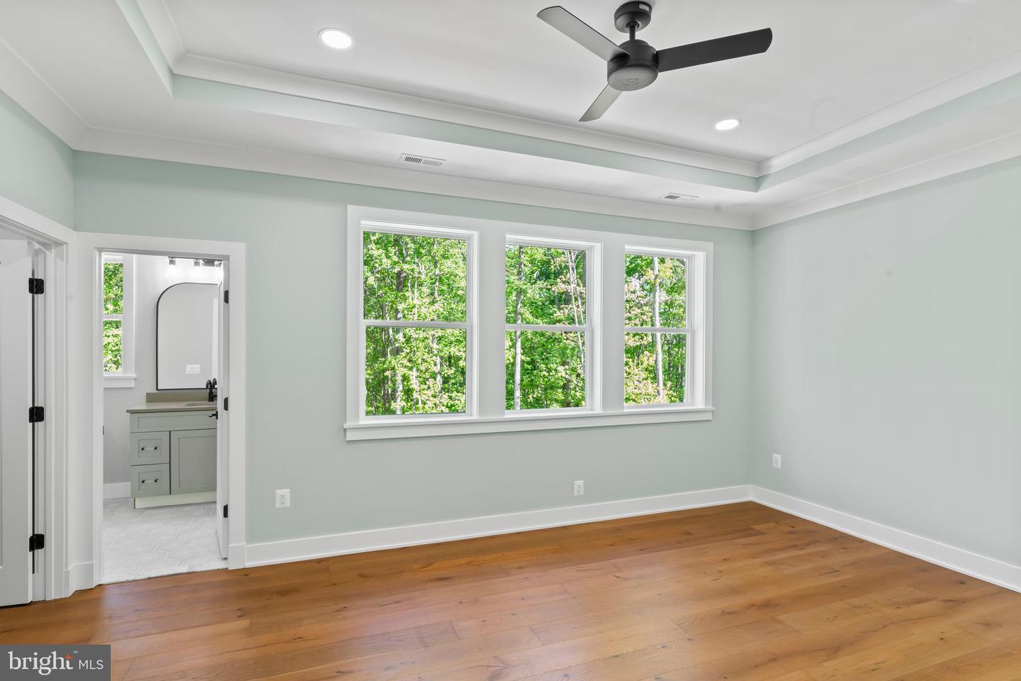 11550 HENDERSON RD, CLIFTON, Virginia 20124, 6 Bedrooms Bedrooms, ,6 BathroomsBathrooms,Residential,For sale,11550 HENDERSON RD,VAFX2203858 MLS # VAFX2203858
