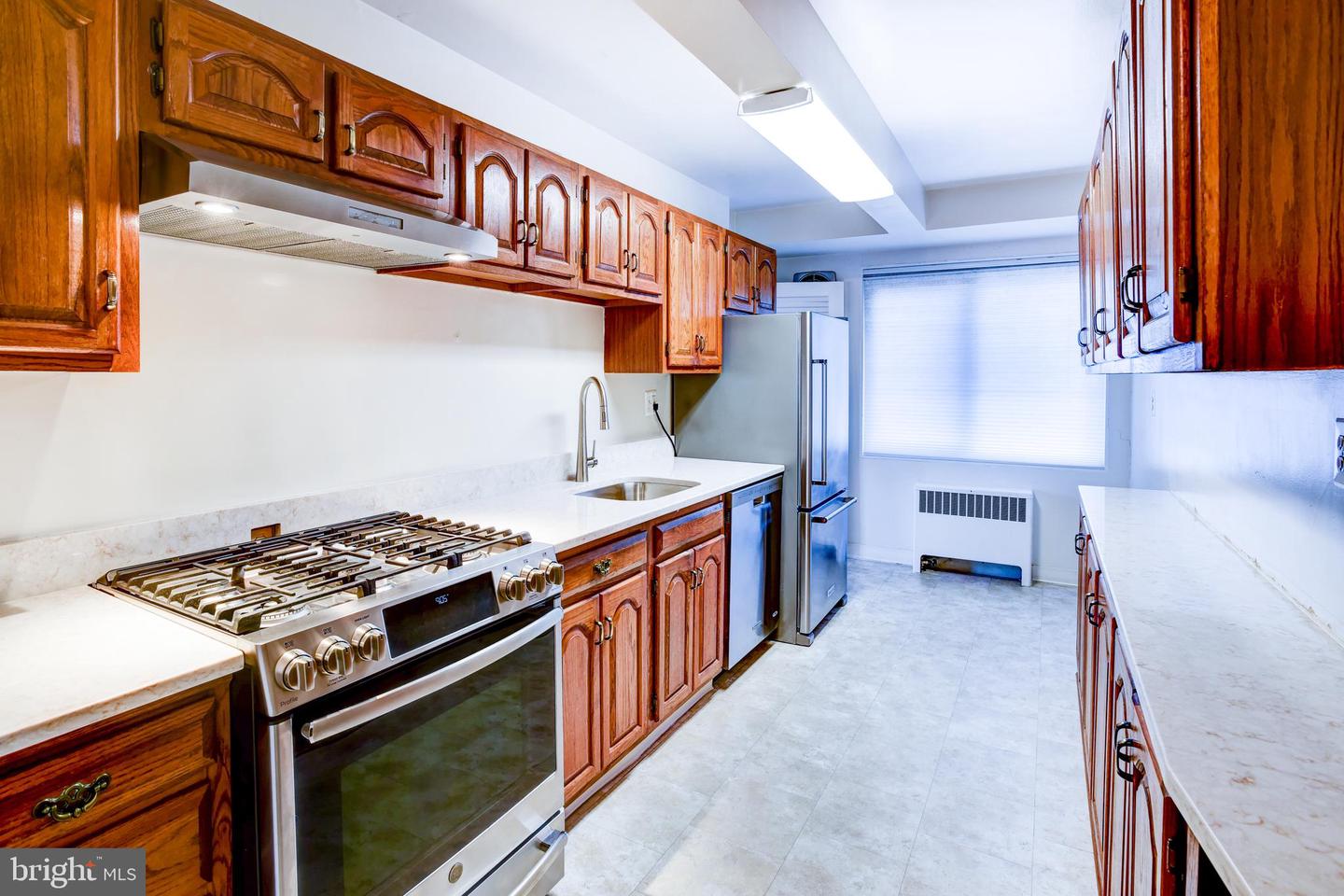 4201 CATHEDRAL AVE NW #1104W, WASHINGTON, District Of Columbia 20016, 2 Bedrooms Bedrooms, ,2 BathroomsBathrooms,Residential,For sale,4201 CATHEDRAL AVE NW #1104W,DCDC2173236 MLS # DCDC2173236