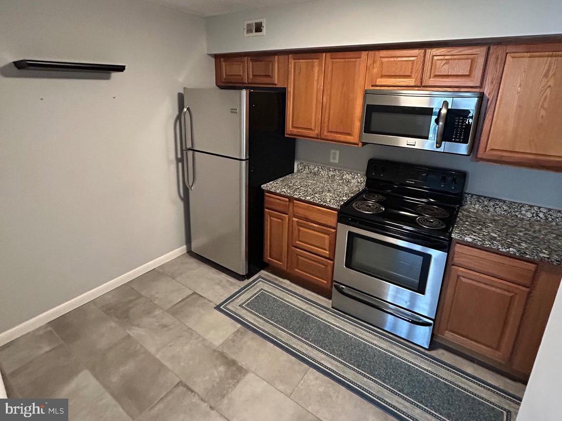 3801 LARAMIE PL #G, ALEXANDRIA, Virginia 22309, 2 Bedrooms Bedrooms, ,1 BathroomBathrooms,Residential,For sale,3801 LARAMIE PL #G,VAFX2219658 MLS # VAFX2219658