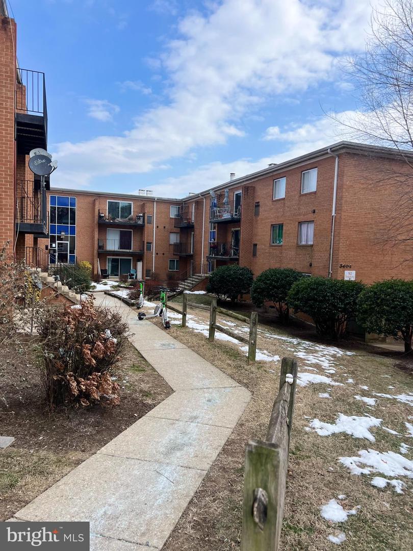 3408 25TH ST S #5, ARLINGTON, Virginia 22206, 2 Bedrooms Bedrooms, ,1 BathroomBathrooms,Residential,For sale,3408 25TH ST S #5,VAAR2052922 MLS # VAAR2052922