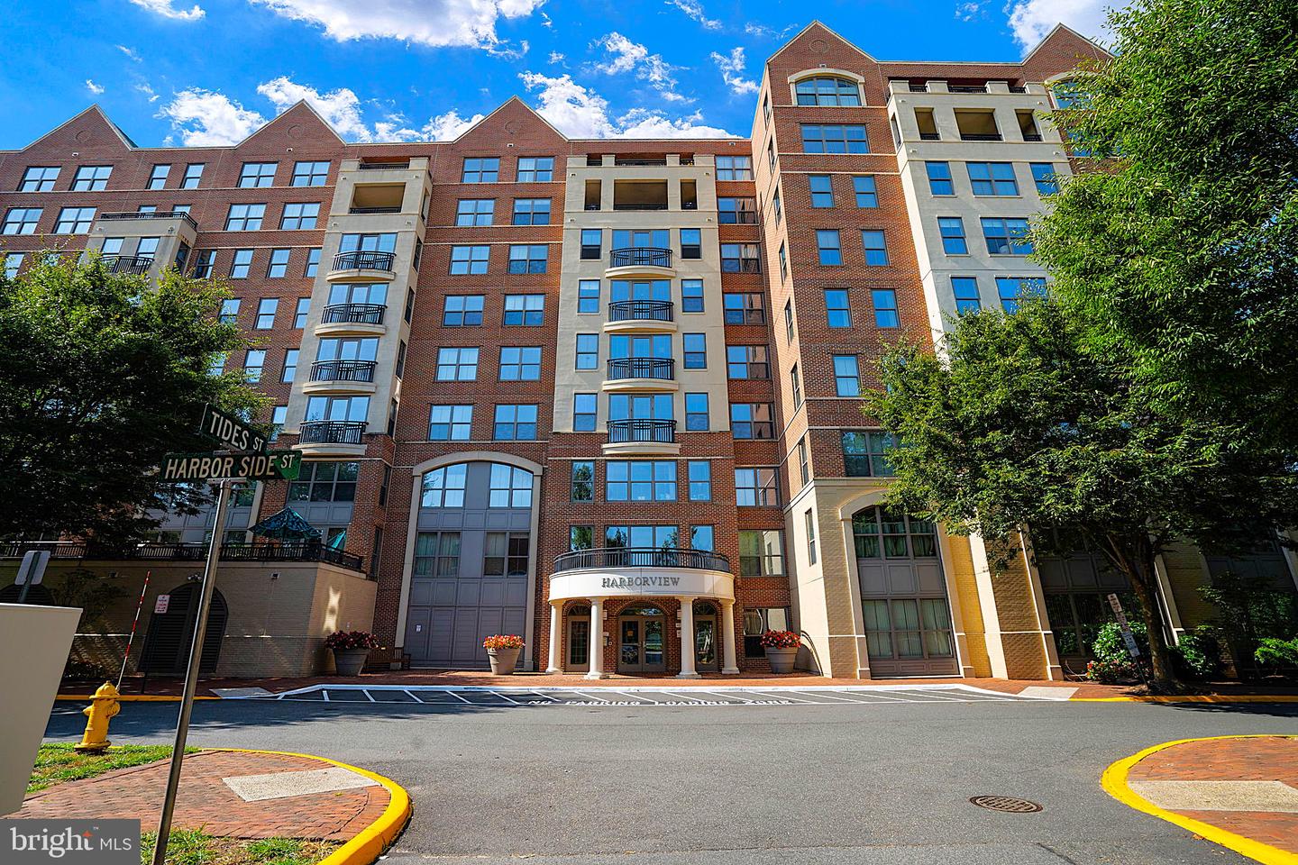 485 HARBOR SIDE ST #610, WOODBRIDGE, Virginia 22191, 2 Bedrooms Bedrooms, ,2 BathroomsBathrooms,Residential,For sale,485 HARBOR SIDE ST #610,VAPW2086672 MLS # VAPW2086672