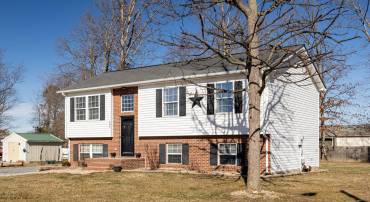 206 20TH ST, GROTTOES, Virginia 24441, 3 Bedrooms Bedrooms, ,1 BathroomBathrooms,Residential,For sale,206 20TH ST,VARO2001996 MLS # VARO2001996