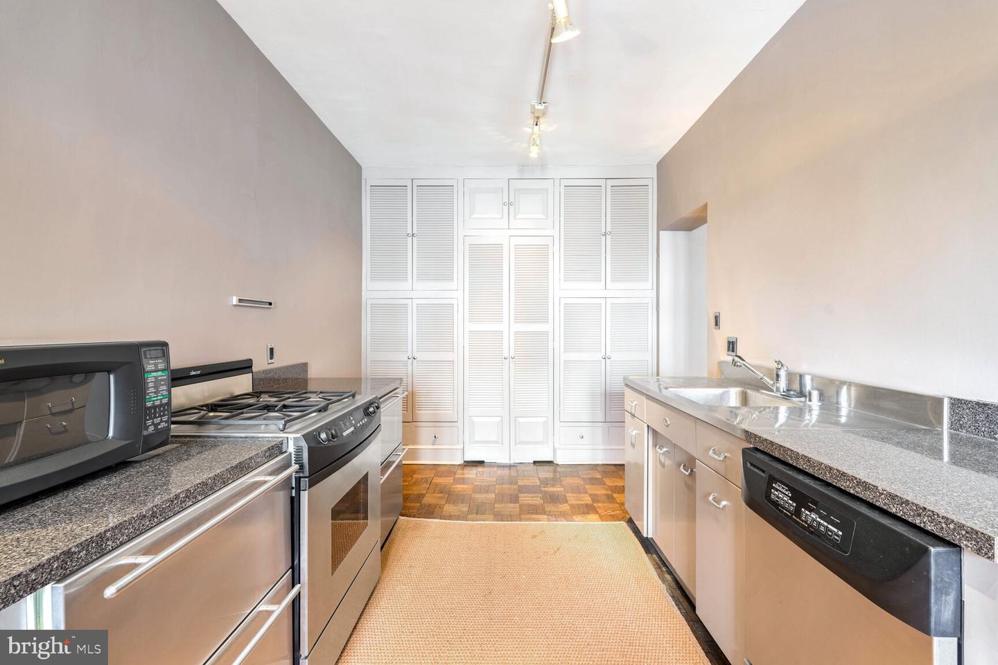 4000 CATHEDRAL AVE NW #453B, WASHINGTON, District Of Columbia 20016, 1 Bedroom Bedrooms, ,1 BathroomBathrooms,Residential,For sale,4000 CATHEDRAL AVE NW #453B,DCDC2178716 MLS # DCDC2178716