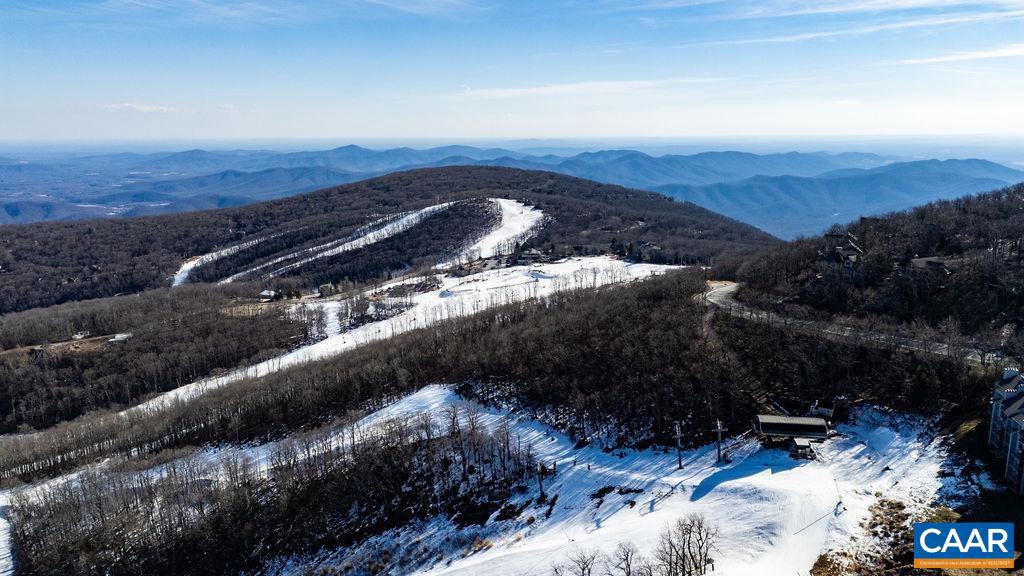 1505 CLIFFS CONDOS #1505, WINTERGREEN RESORT, Virginia 22967, 1 Bedroom Bedrooms, ,1 BathroomBathrooms,Residential,For sale,1505 CLIFFS CONDOS #1505,660279 MLS # 660279