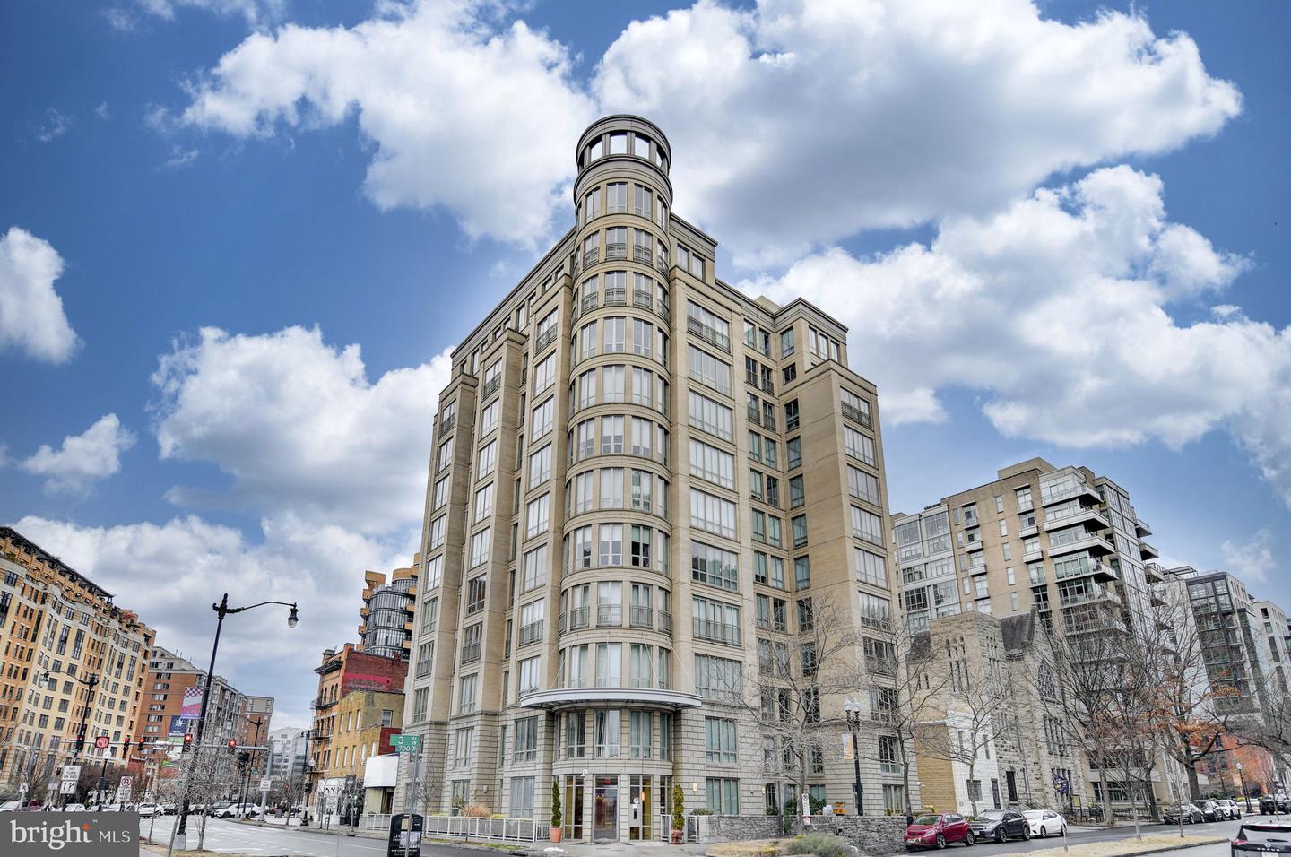 301 MASSACHUSETTS AVE NW #906, WASHINGTON, District Of Columbia 20001, 1 Bedroom Bedrooms, 3 Rooms Rooms,1 BathroomBathrooms,Residential,For sale,301 MASSACHUSETTS AVE NW #906,DCDC2175270 MLS # DCDC2175270