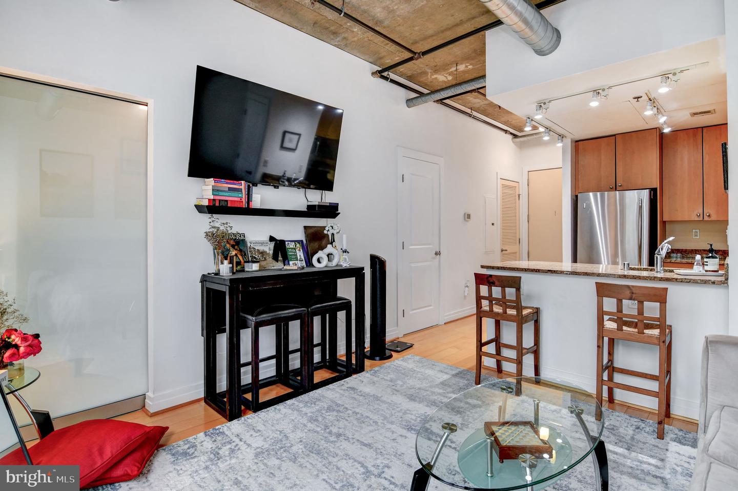 301 MASSACHUSETTS AVE NW #906, WASHINGTON, District Of Columbia 20001, 1 Bedroom Bedrooms, 3 Rooms Rooms,1 BathroomBathrooms,Residential,For sale,301 MASSACHUSETTS AVE NW #906,DCDC2175270 MLS # DCDC2175270