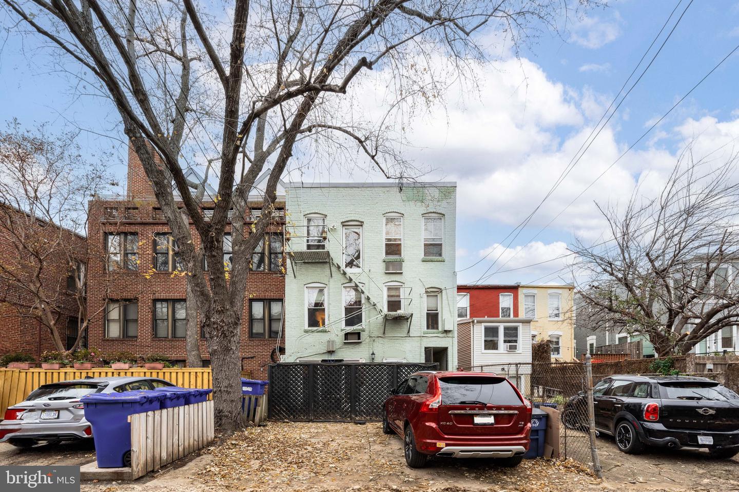 1816 T ST NW, WASHINGTON, District Of Columbia 20009, 1 Bedroom Bedrooms, ,1 BathroomBathrooms,Residential,For sale,1816 T ST NW,DCDC2176568 MLS # DCDC2176568