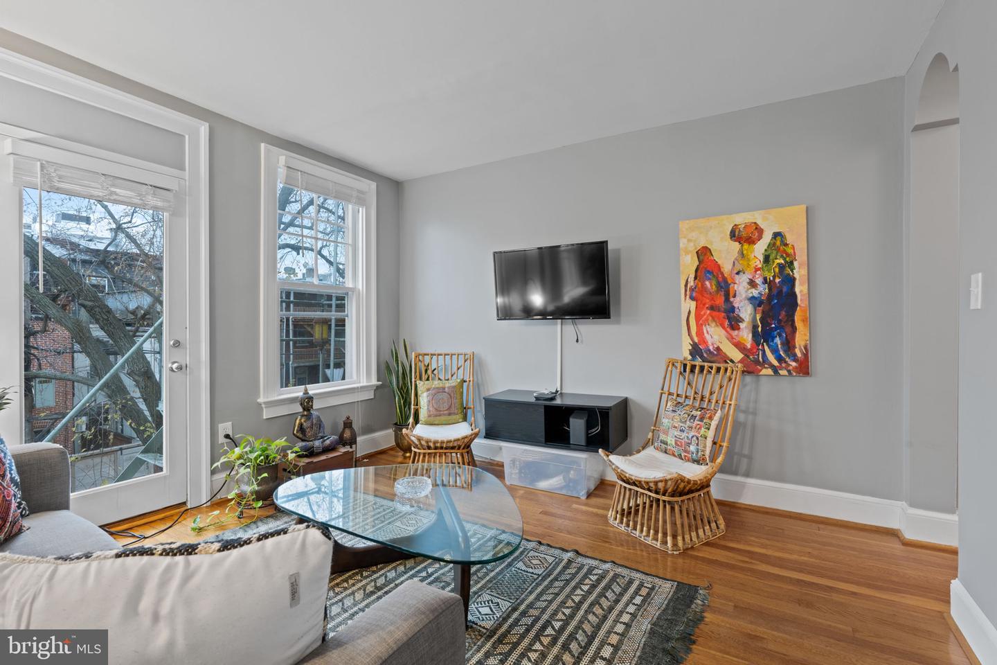 1816 T ST NW, WASHINGTON, District Of Columbia 20009, 1 Bedroom Bedrooms, ,1 BathroomBathrooms,Residential,For sale,1816 T ST NW,DCDC2176568 MLS # DCDC2176568