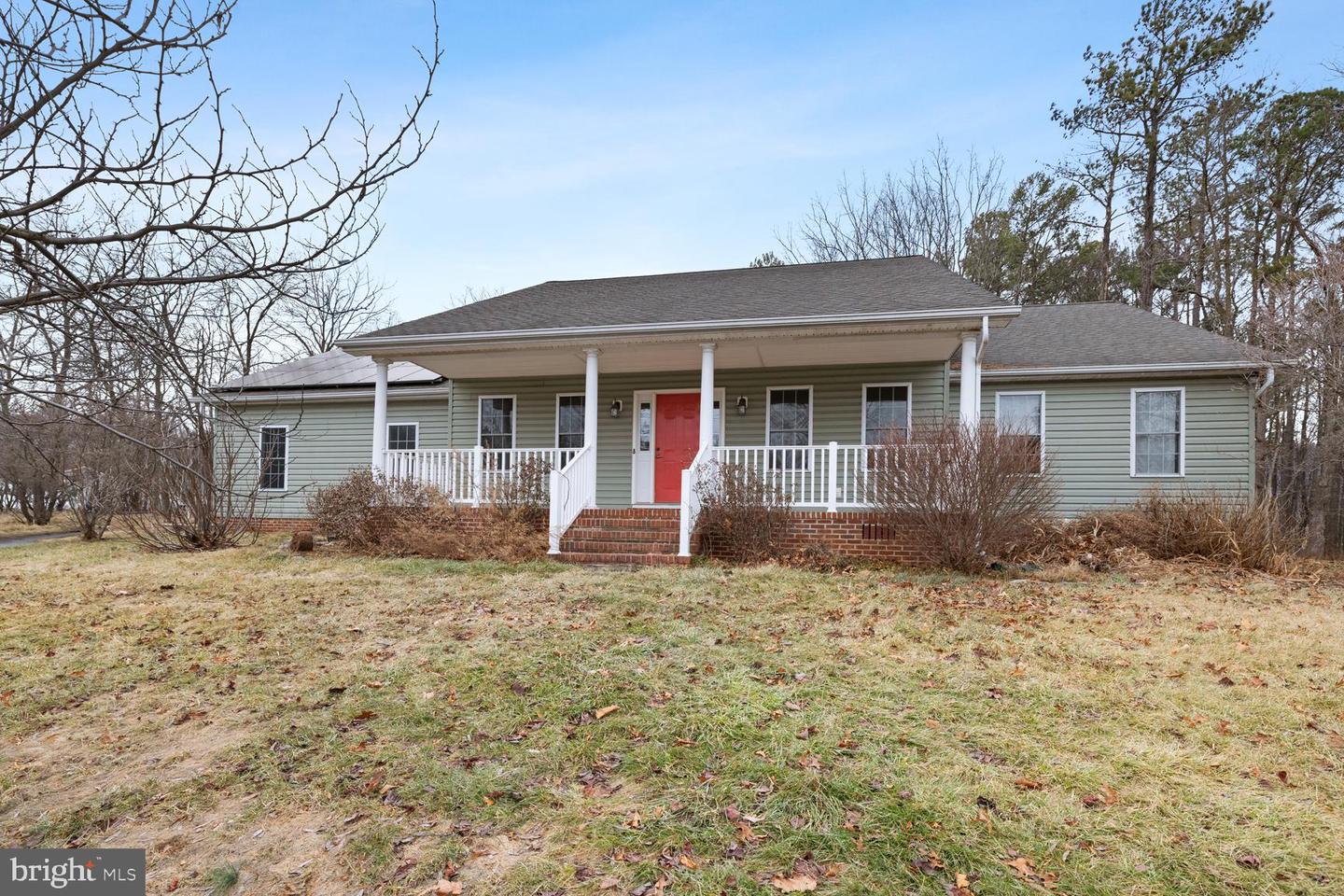 590 SHERMAN RD, WOODSTOCK, Virginia 22664, 3 Bedrooms Bedrooms, 7 Rooms Rooms,2 BathroomsBathrooms,Residential,For sale,590 SHERMAN RD,VASH2010432 MLS # VASH2010432