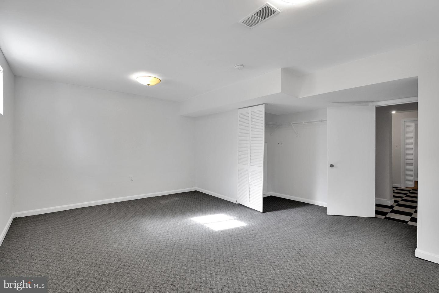 2905 TILDEN ST NW, WASHINGTON, District Of Columbia 20008, 3 Bedrooms Bedrooms, ,3 BathroomsBathrooms,Residential,For sale,2905 TILDEN ST NW,DCDC2166304 MLS # DCDC2166304