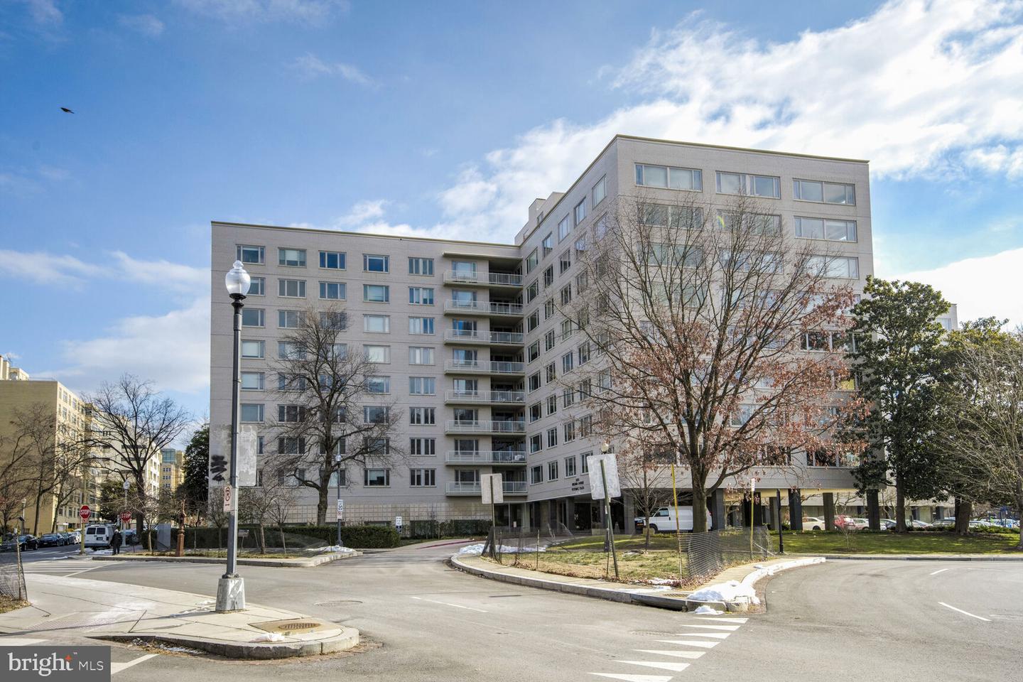 2475 VIRGINIA AVE NW #814, WASHINGTON, District Of Columbia 20037, 1 Bedroom Bedrooms, ,1 BathroomBathrooms,Residential,For sale,2475 VIRGINIA AVE NW #814,DCDC2176060 MLS # DCDC2176060