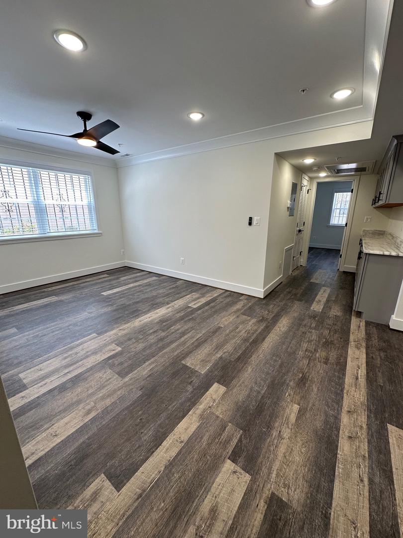 3210 8TH ST SE #1, WASHINGTON, District Of Columbia 20032, 2 Bedrooms Bedrooms, ,2 BathroomsBathrooms,Residential,For sale,3210 8TH ST SE #1,DCDC2183476 MLS # DCDC2183476