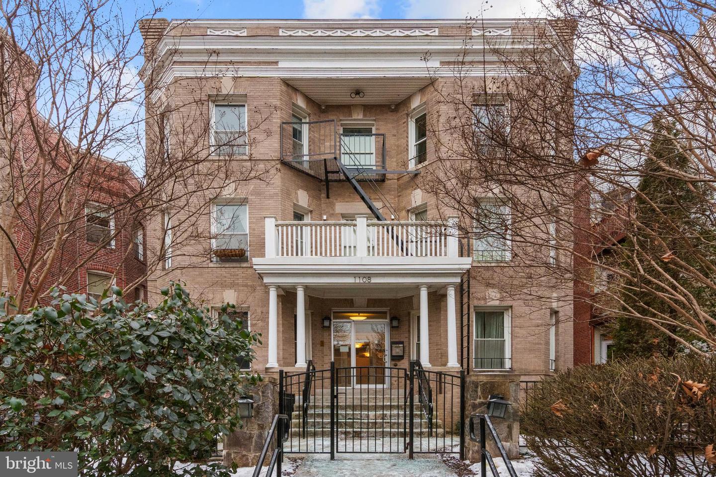 1108 COLUMBIA RD NW #107, WASHINGTON, District Of Columbia 20009, 1 Bedroom Bedrooms, ,1 BathroomBathrooms,Residential,For sale,1108 COLUMBIA RD NW #107,DCDC2173434 MLS # DCDC2173434