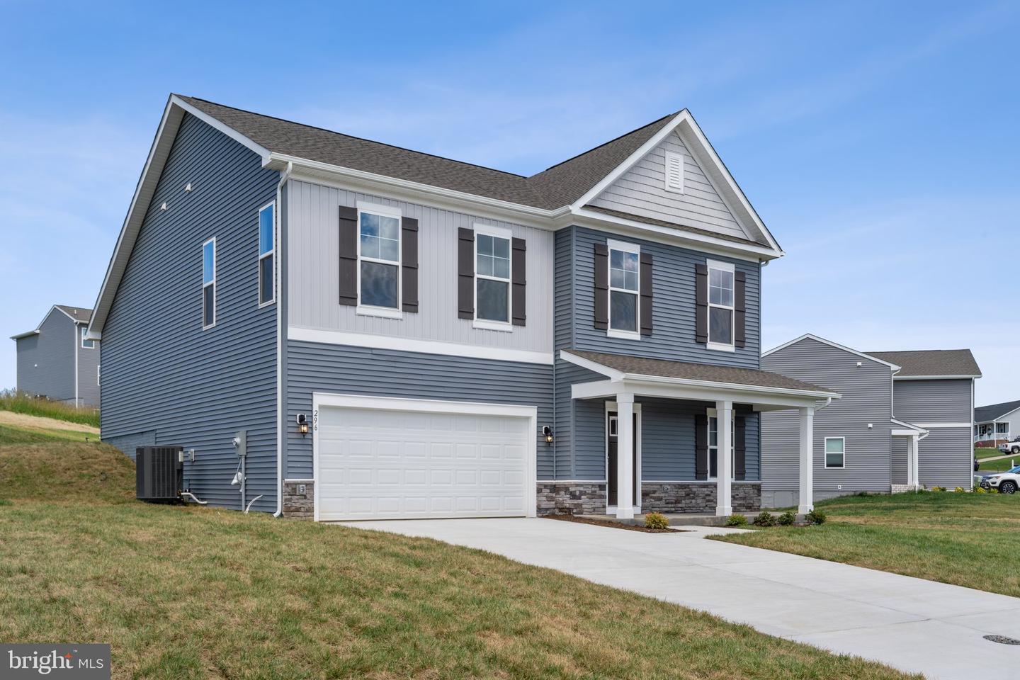 26 SEABISCUIT CT, LEXINGTON CITY, Virginia 24450, 4 Bedrooms Bedrooms, ,3 BathroomsBathrooms,Residential,For sale,26 SEABISCUIT CT,VARB2000046 MLS # VARB2000046