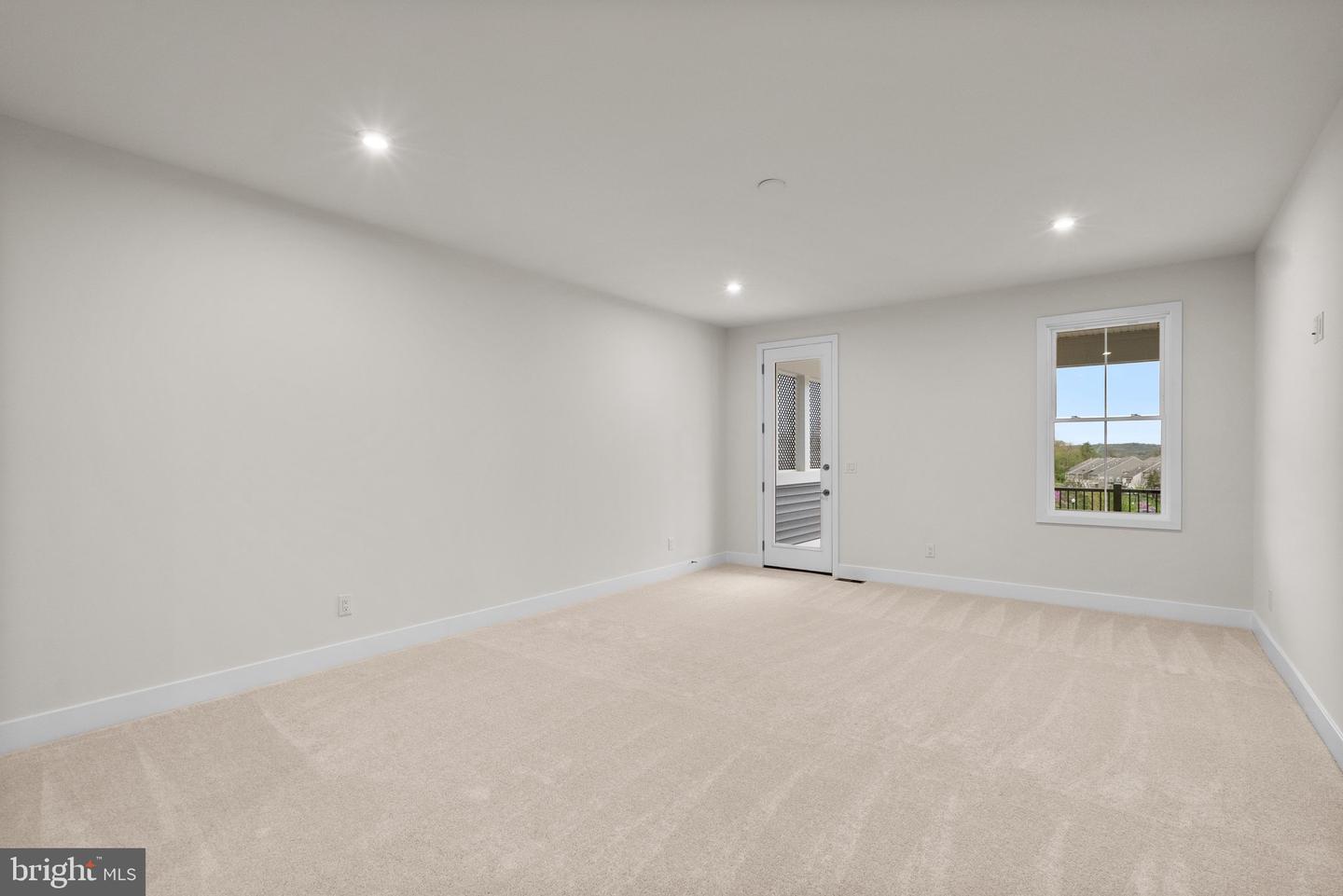 44470 COALPORT SQ, ASHBURN, Virginia 20147, 4 Bedrooms Bedrooms, ,3 BathroomsBathrooms,Residential,For sale,44470 COALPORT SQ,VALO2087716 MLS # VALO2087716