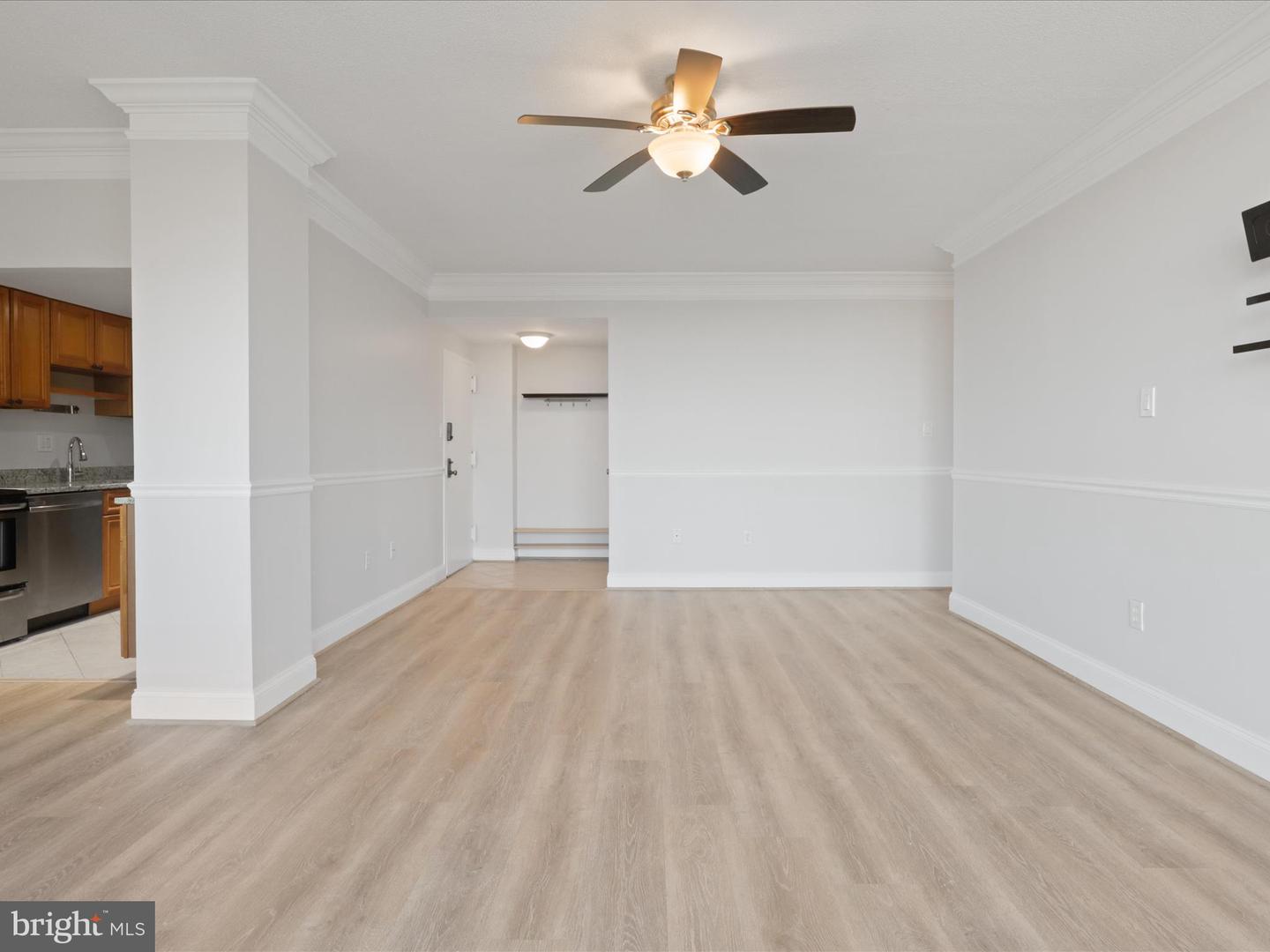 2059 HUNTINGTON AVE #1606, ALEXANDRIA, Virginia 22303, 2 Bedrooms Bedrooms, ,2 BathroomsBathrooms,Residential,For sale,2059 HUNTINGTON AVE #1606,VAFX2218194 MLS # VAFX2218194