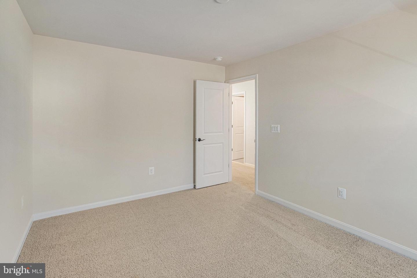 2916 WHITE TAIL DRIVE, LOCUST GROVE, Virginia 22508, 4 Bedrooms Bedrooms, ,2 BathroomsBathrooms,Residential,For sale,2916 WHITE TAIL DRIVE,VAOR2008788 MLS # VAOR2008788