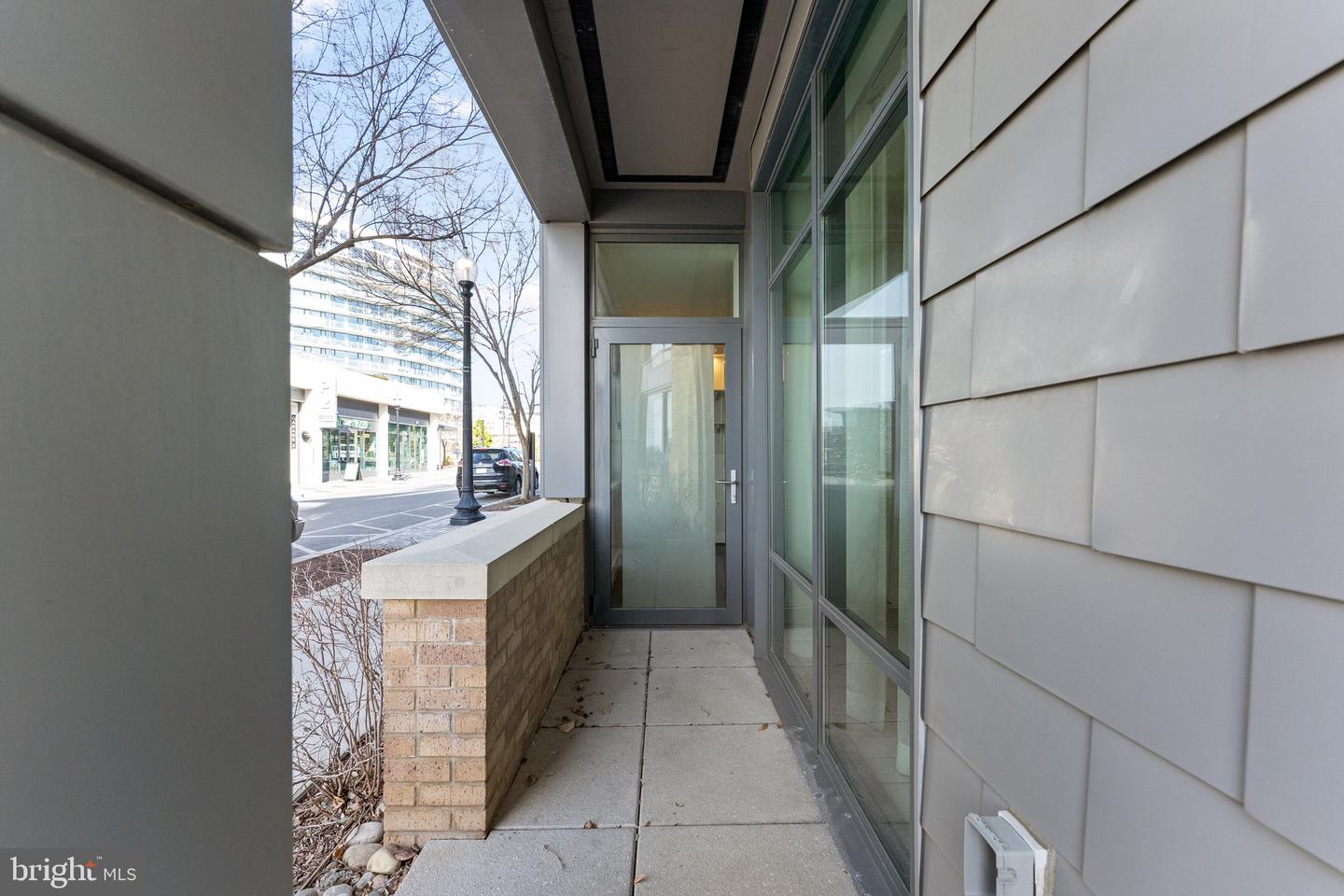 525 WATER ST SW #101, WASHINGTON, District Of Columbia 20024, 2 Bedrooms Bedrooms, 3 Rooms Rooms,2 BathroomsBathrooms,Residential,For sale,525 WATER ST SW #101,DCDC2181422 MLS # DCDC2181422