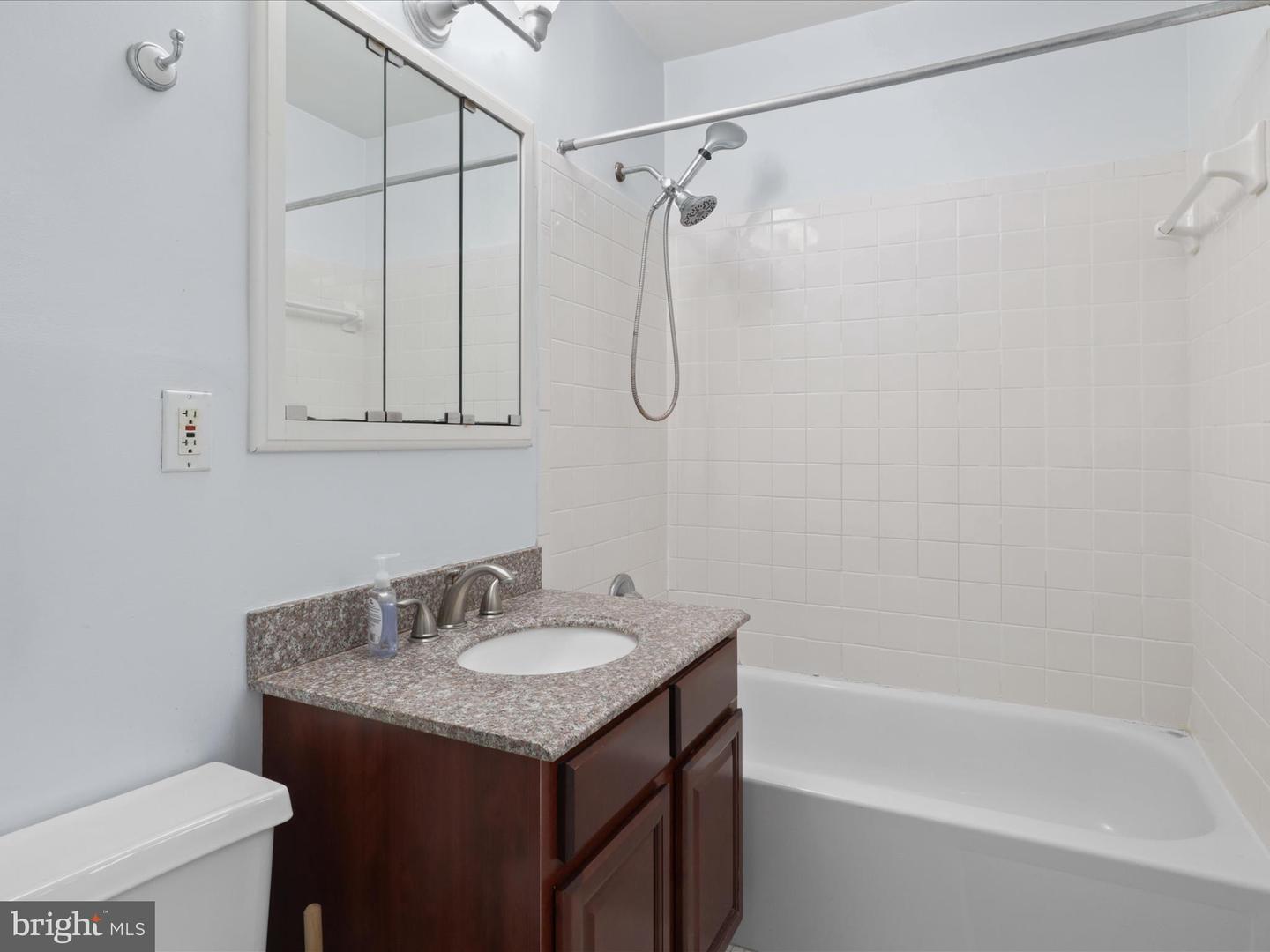 3839 RODMAN ST NW #D34, WASHINGTON, District Of Columbia 20016, 1 Bedroom Bedrooms, 1 Room Rooms,1 BathroomBathrooms,Residential,For sale,3839 RODMAN ST NW #D34,DCDC2183700 MLS # DCDC2183700