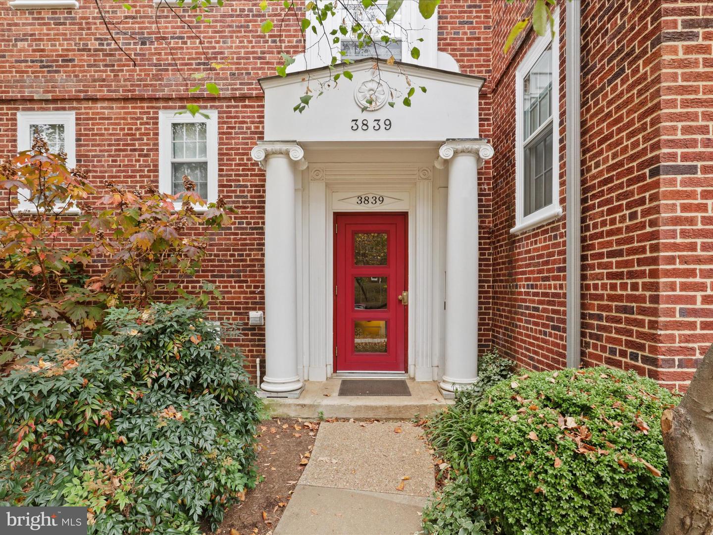 3839 RODMAN ST NW #D34, WASHINGTON, District Of Columbia 20016, 1 Bedroom Bedrooms, 1 Room Rooms,1 BathroomBathrooms,Residential,For sale,3839 RODMAN ST NW #D34,DCDC2183700 MLS # DCDC2183700