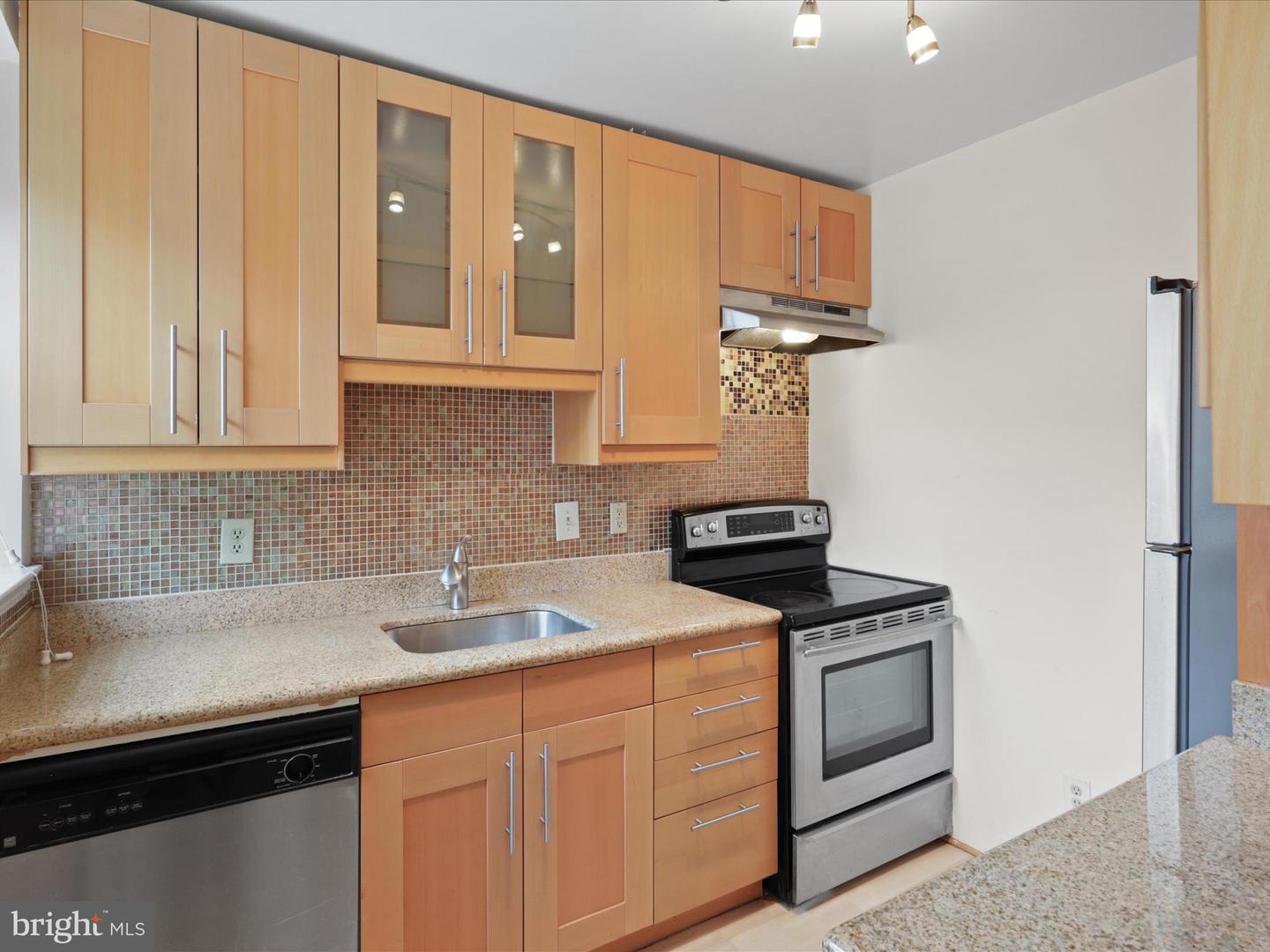 3839 RODMAN ST NW #D34, WASHINGTON, District Of Columbia 20016, 1 Bedroom Bedrooms, 1 Room Rooms,1 BathroomBathrooms,Residential,For sale,3839 RODMAN ST NW #D34,DCDC2183700 MLS # DCDC2183700