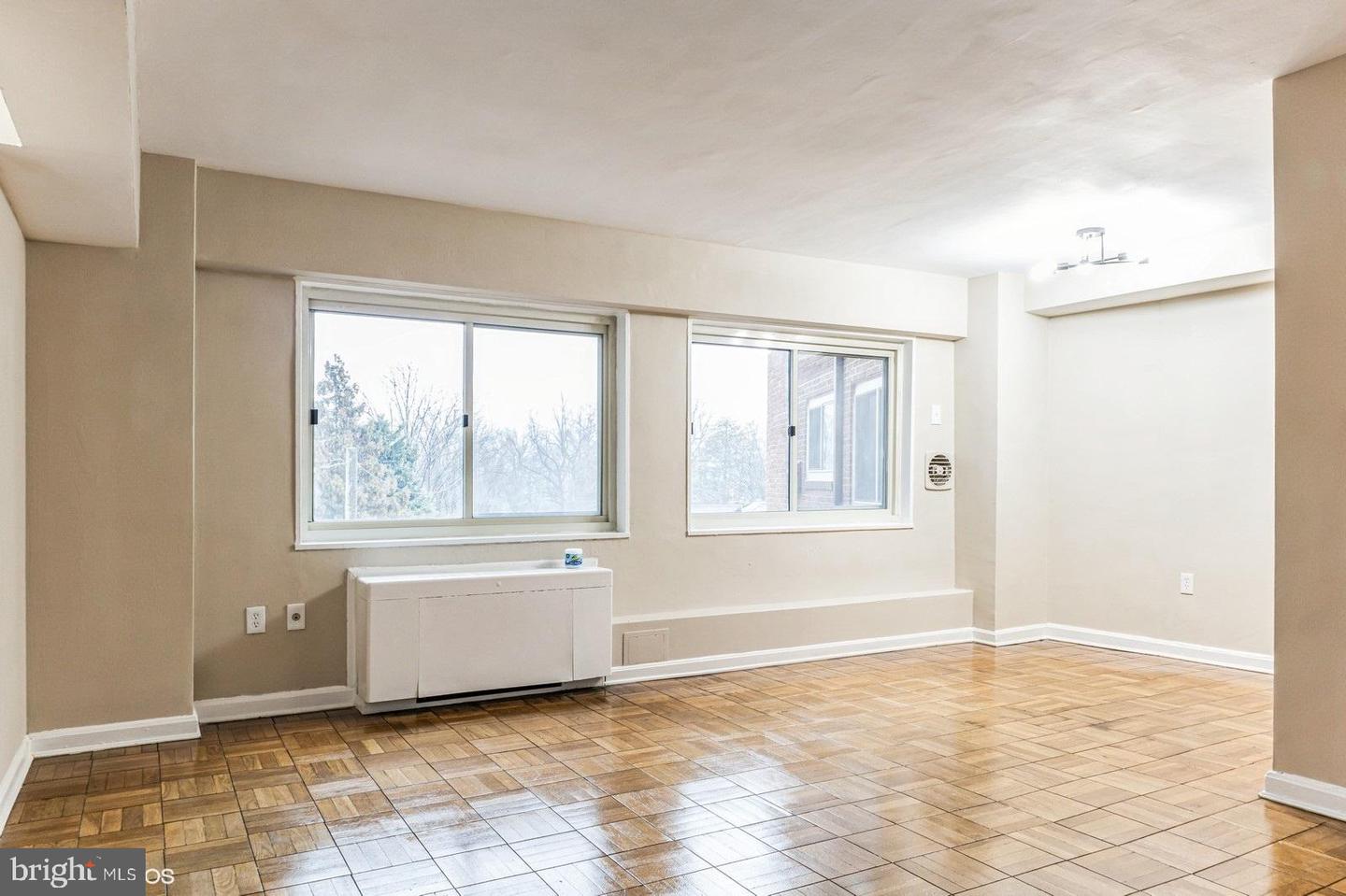 5315 CONNECTICUT AVE NW #406, WASHINGTON, District Of Columbia 20015, 1 Bedroom Bedrooms, ,1 BathroomBathrooms,Residential,For sale,5315 CONNECTICUT AVE NW #406,DCDC2183732 MLS # DCDC2183732