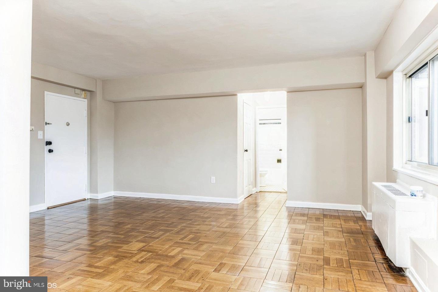 5315 CONNECTICUT AVE NW #406, WASHINGTON, District Of Columbia 20015, 1 Bedroom Bedrooms, ,1 BathroomBathrooms,Residential,For sale,5315 CONNECTICUT AVE NW #406,DCDC2183732 MLS # DCDC2183732