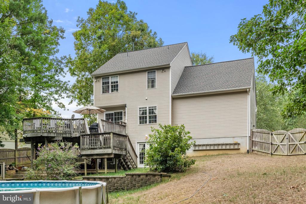 8815 DUNDEE DR, FREDERICKSBURG, Virginia 22408, 5 Bedrooms Bedrooms, ,3 BathroomsBathrooms,Residential,8815 DUNDEE DR,VASP2030048 MLS # VASP2030048